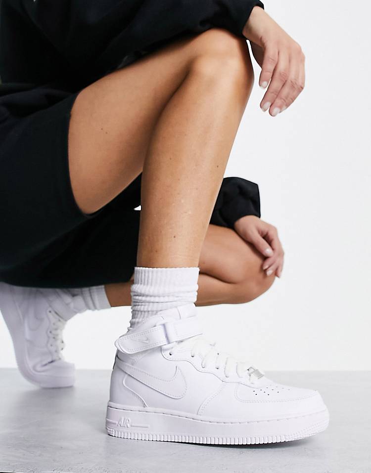 Nike Air Force 1 '07 Mid sneakers in white